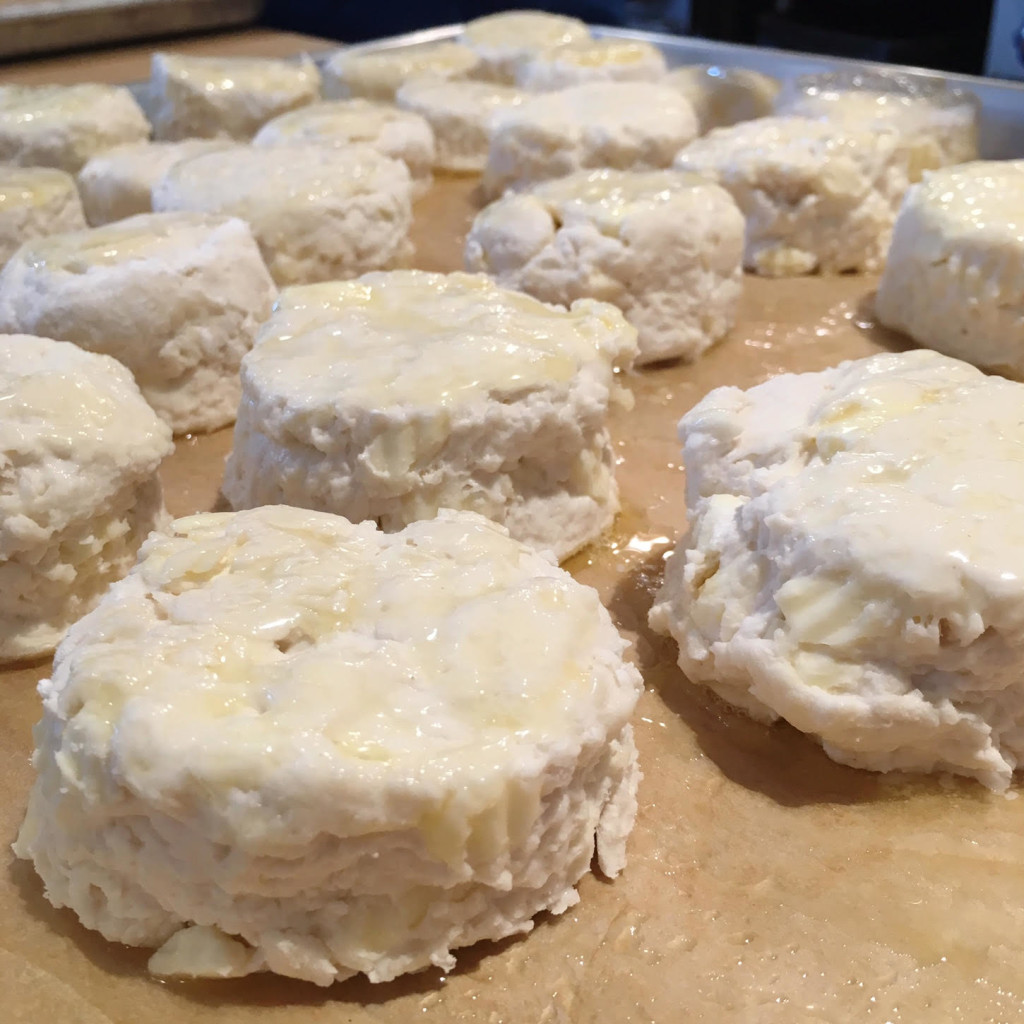 preserving_place_biscuits_uncooked