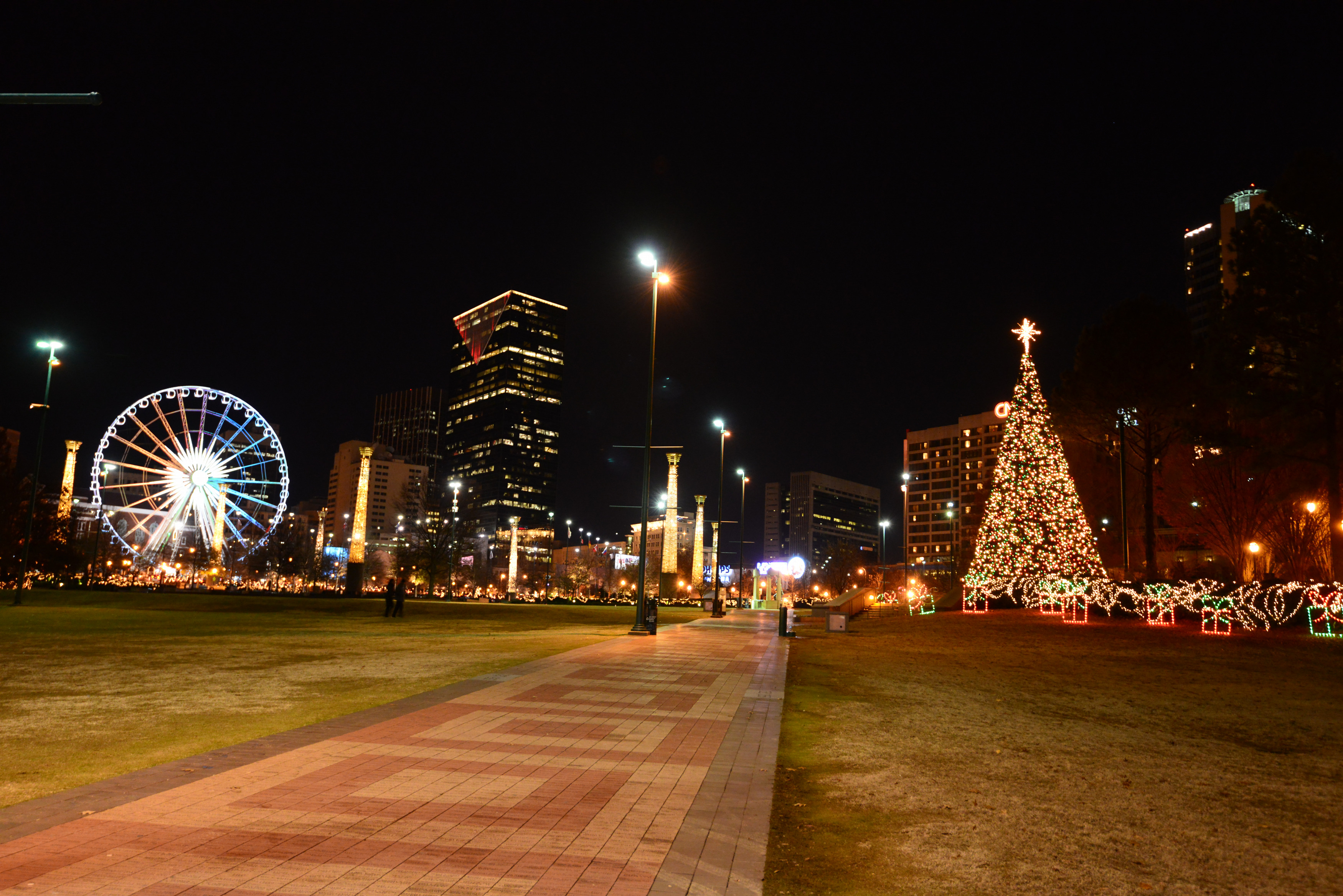 Top 5 Places To See Christmas Lights In Atlanta Atl Bucket List